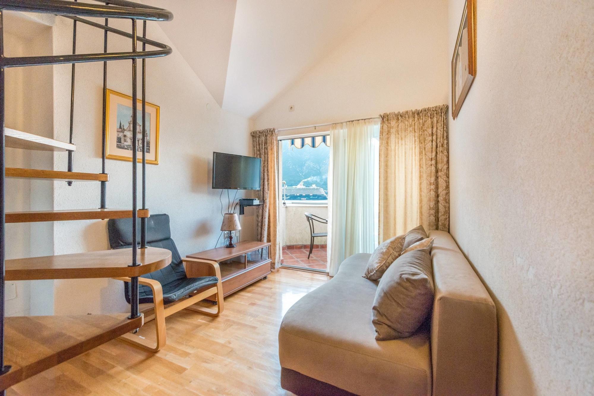 Apartments Ivardic Kotor Buitenkant foto